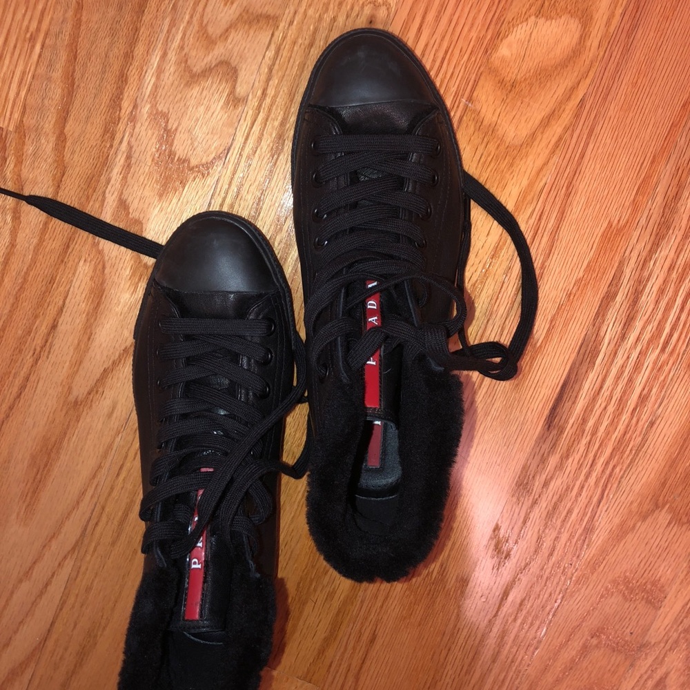 Women’s Prada lace up shoes